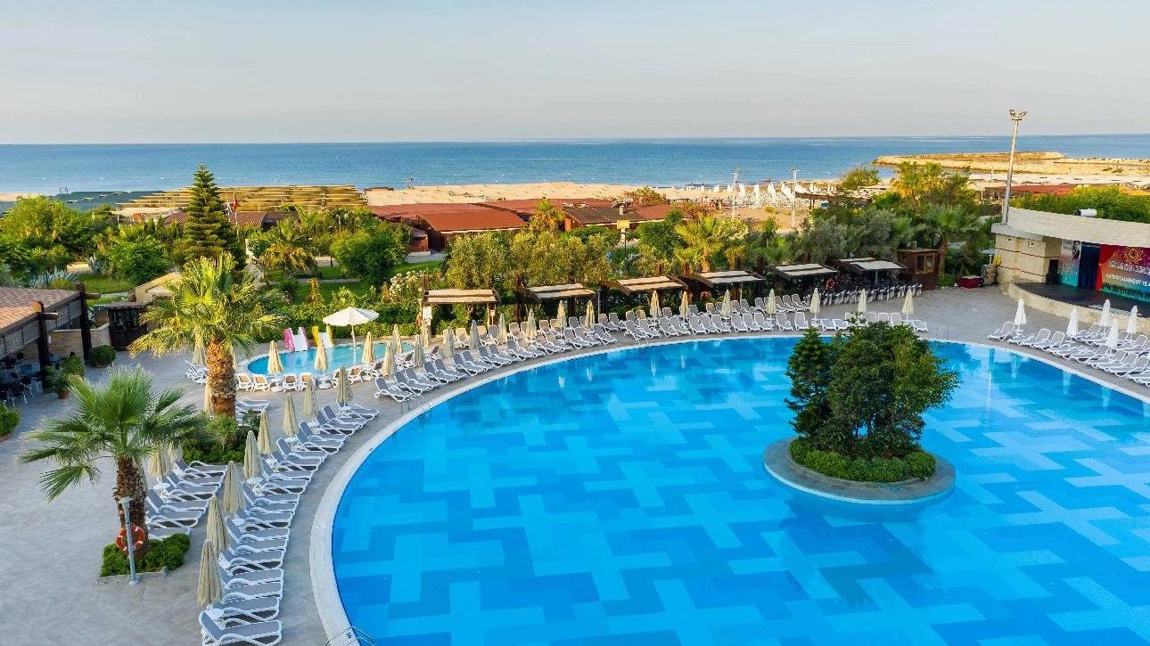 Seamelia Beach Resort Side